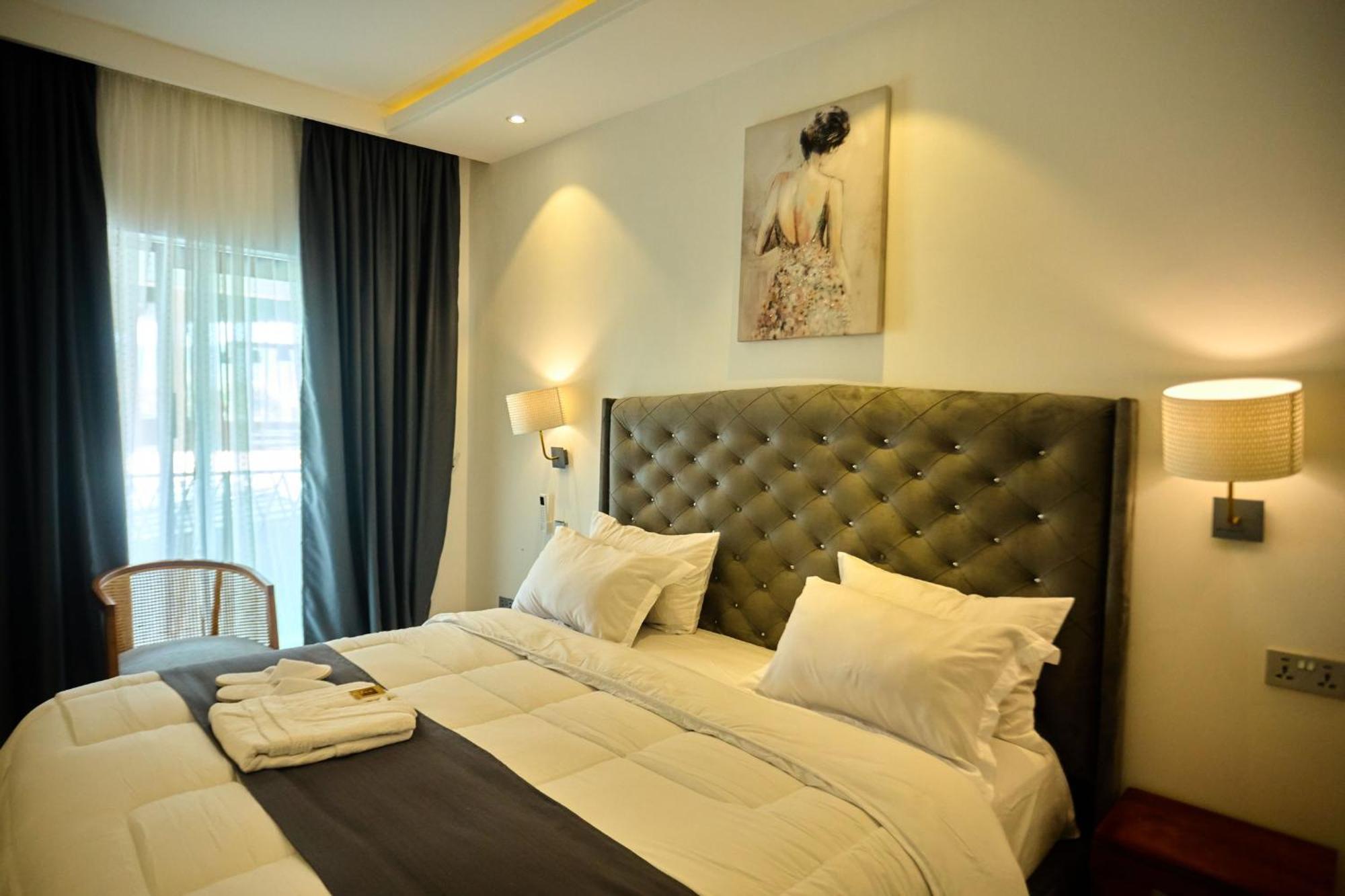 Aiden Homes And Apartments Hotel Koforidua Dış mekan fotoğraf