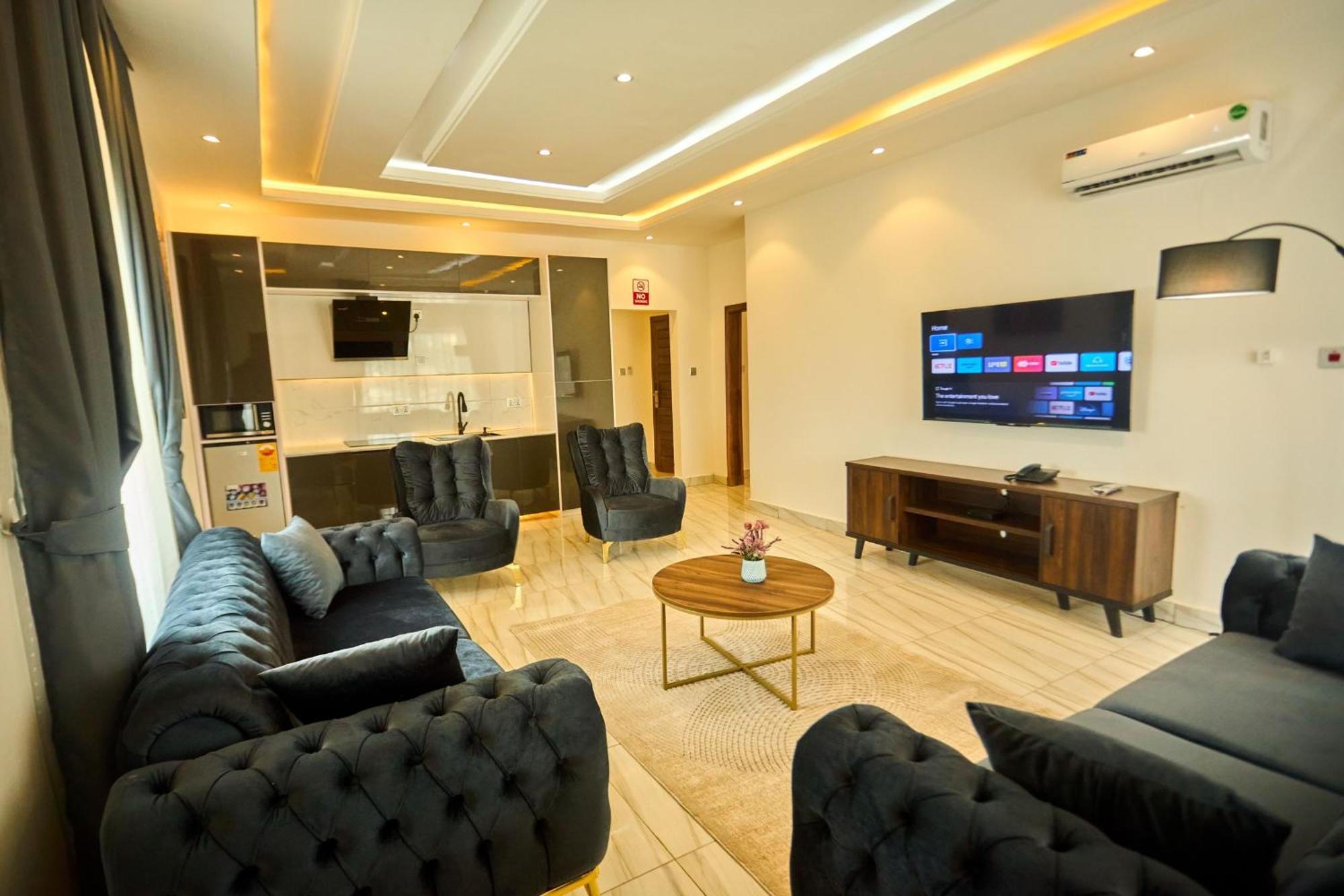 Aiden Homes And Apartments Hotel Koforidua Dış mekan fotoğraf