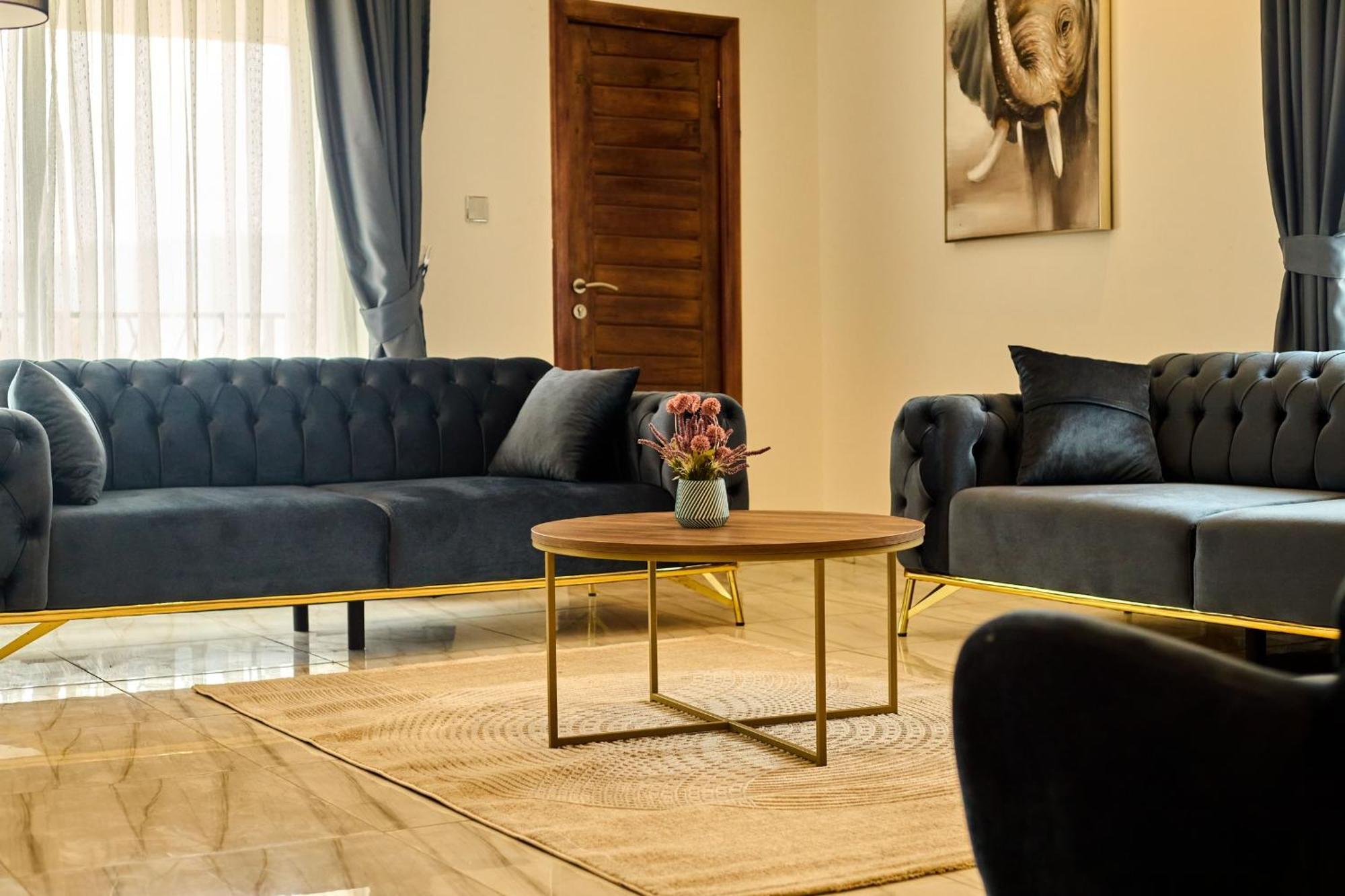 Aiden Homes And Apartments Hotel Koforidua Dış mekan fotoğraf