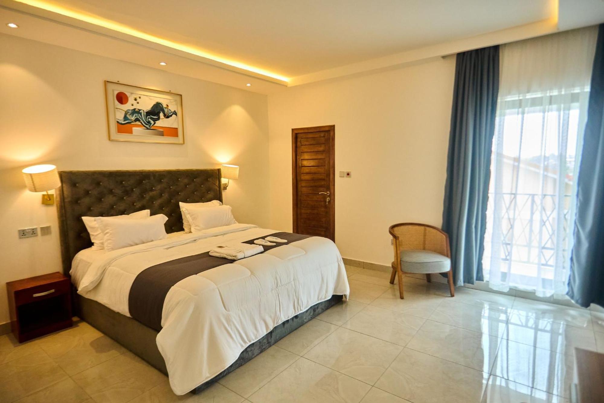 Aiden Homes And Apartments Hotel Koforidua Dış mekan fotoğraf