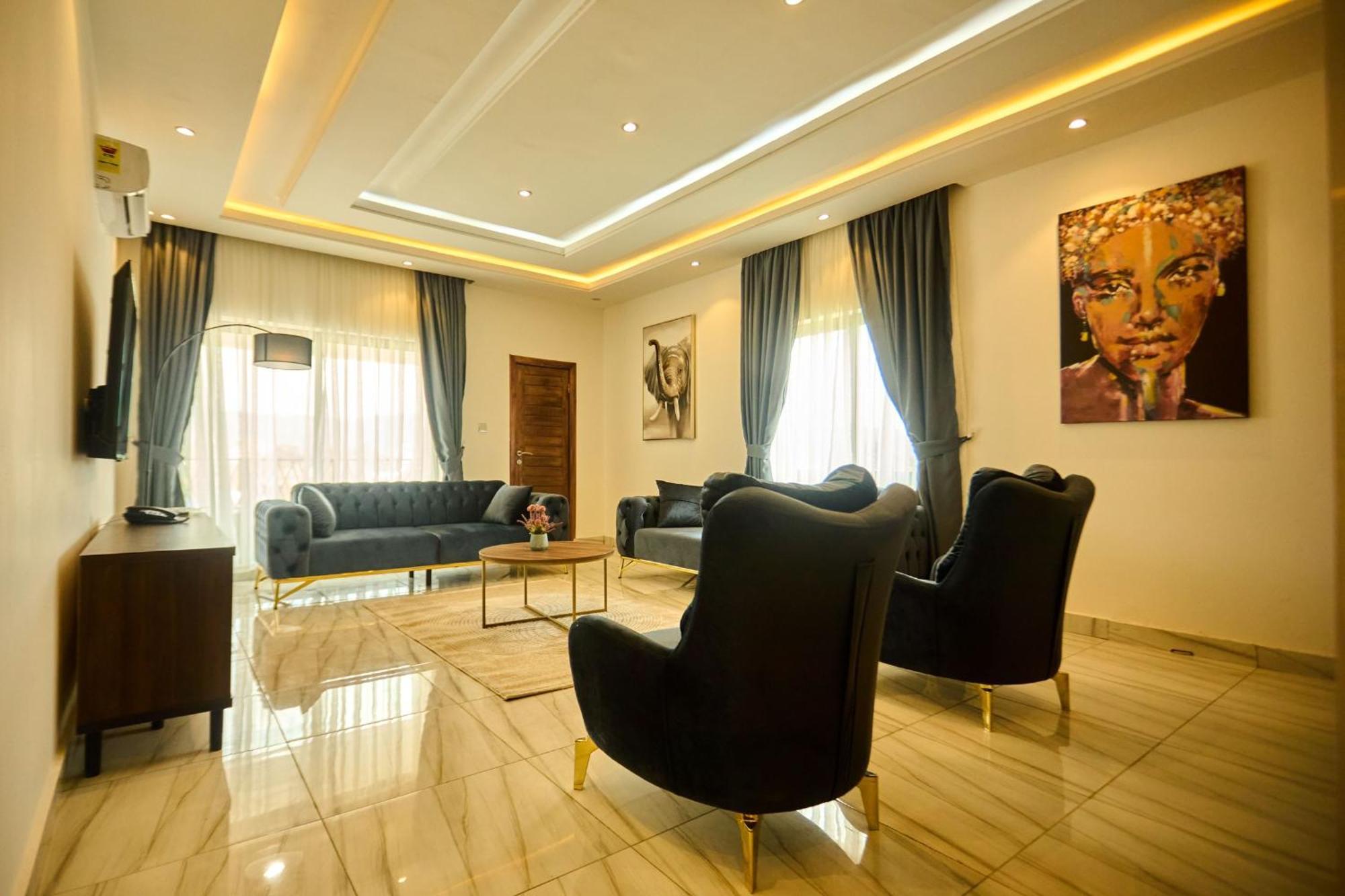 Aiden Homes And Apartments Hotel Koforidua Dış mekan fotoğraf