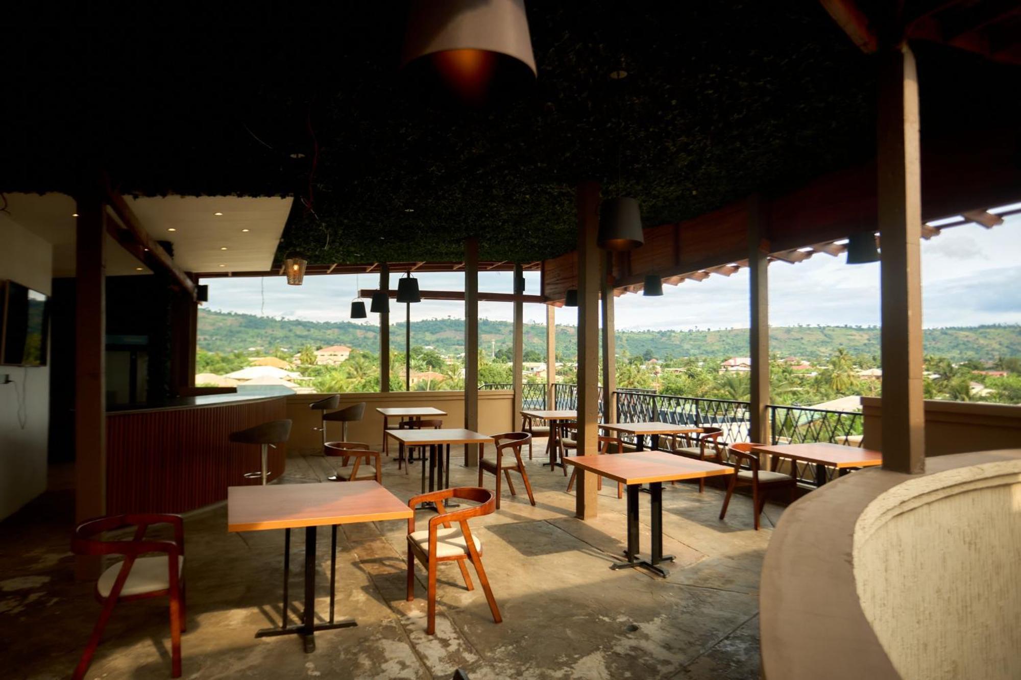 Aiden Homes And Apartments Hotel Koforidua Dış mekan fotoğraf