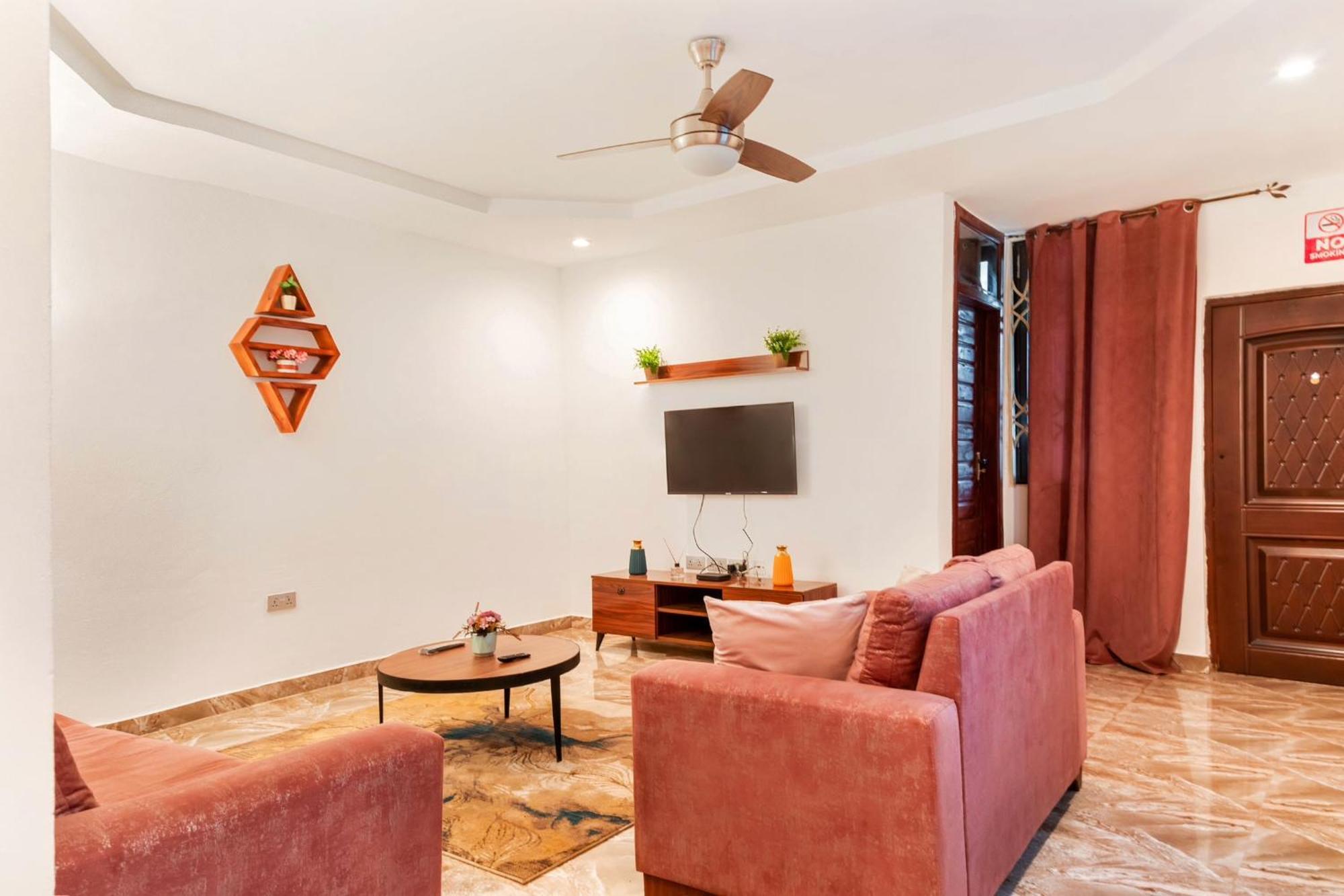Aiden Homes And Apartments Hotel Koforidua Dış mekan fotoğraf