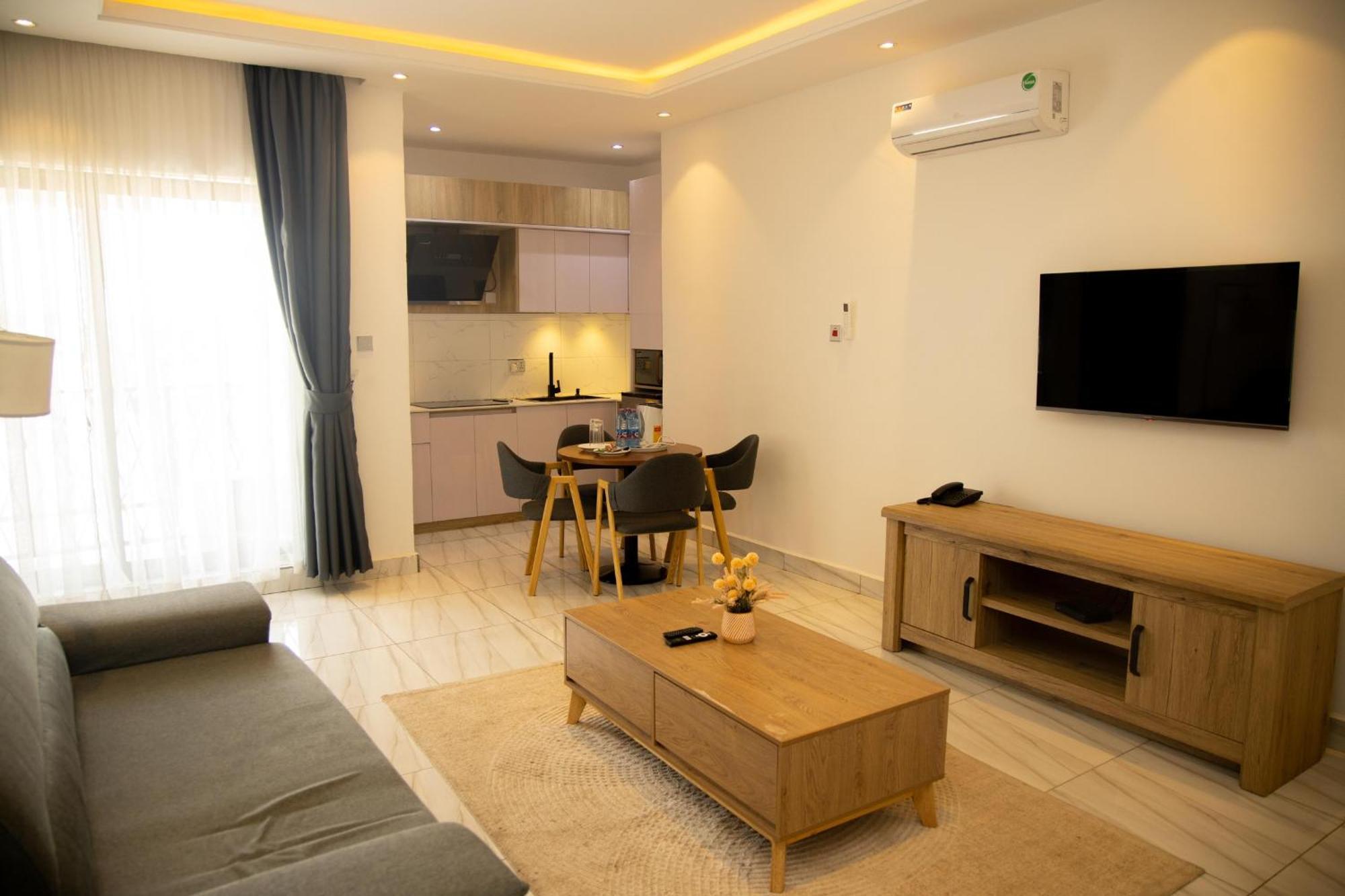 Aiden Homes And Apartments Hotel Koforidua Dış mekan fotoğraf