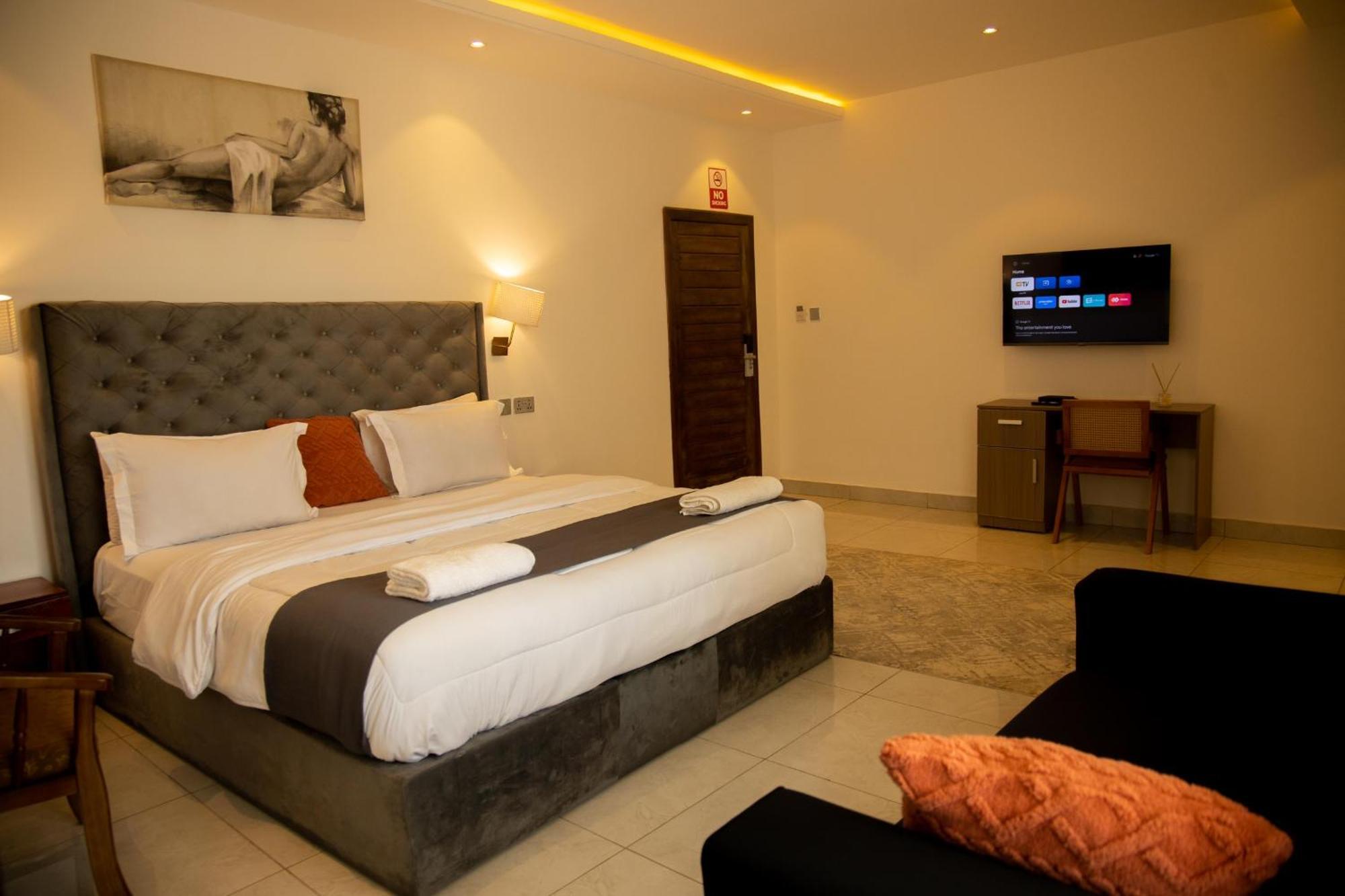 Aiden Homes And Apartments Hotel Koforidua Dış mekan fotoğraf