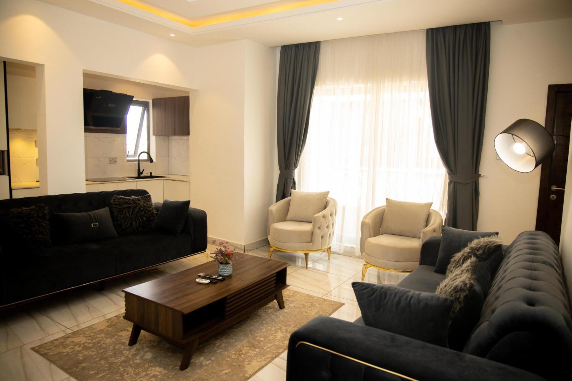 Aiden Homes And Apartments Hotel Koforidua Dış mekan fotoğraf
